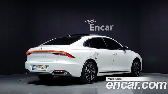 Hyundai Grandeur Новый IG, гибрид Exclusive - фото 1