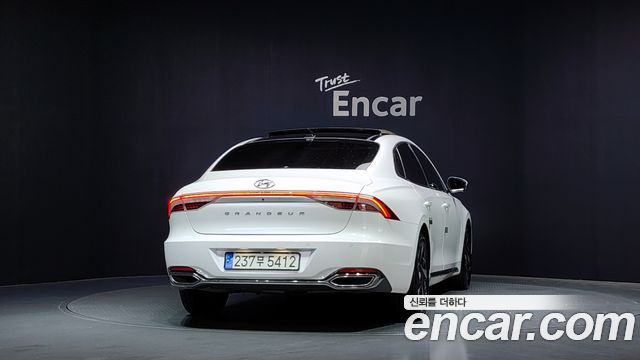 Hyundai Grandeur Новый IG, гибрид Exclusive - фото 3