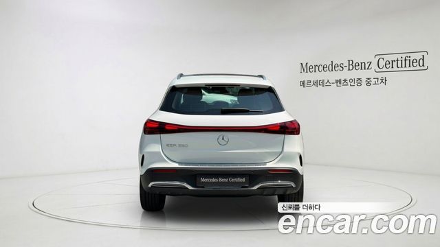 Mercedes-Benz EQA H243 EQA250 AMG Line - фото 3