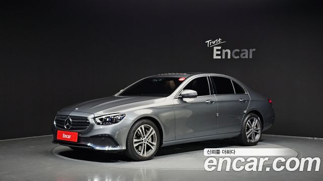Mercedes-Benz E-Class W213 E350 4MATIC Avantgarde - фото 0