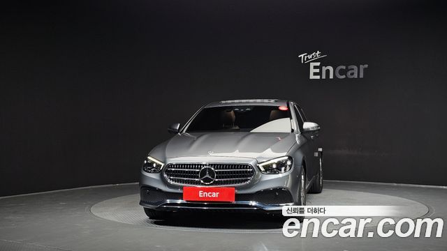 Mercedes-Benz E-Class W213 E350 4MATIC Avantgarde - фото 2