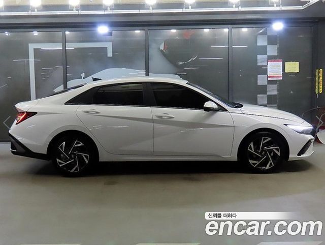 Hyundai Avante Новый CN7 1.6 Inspiration - фото 2