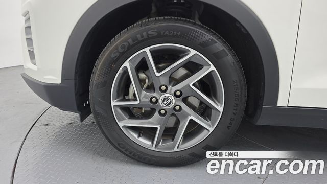 SsangYong Tivoli Gasoline 1.5 2WD V3 - фото 4