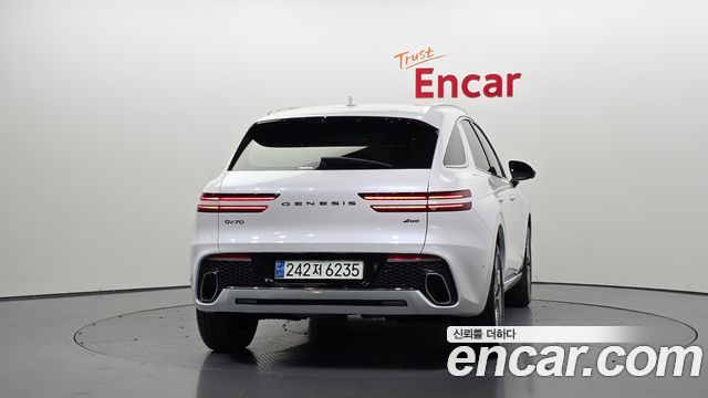 Genesis GV70 2.5T Gasoline AWD - фото 3