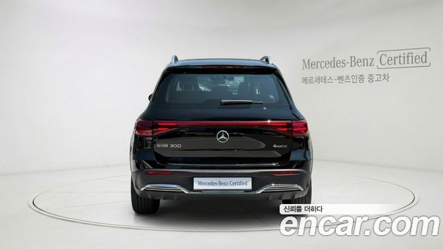 Mercedes-Benz EQB X243 EQB300 4MATIC AMG Line - фото 3