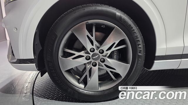 Genesis GV70 2.5T Gasoline 2WD - фото 4