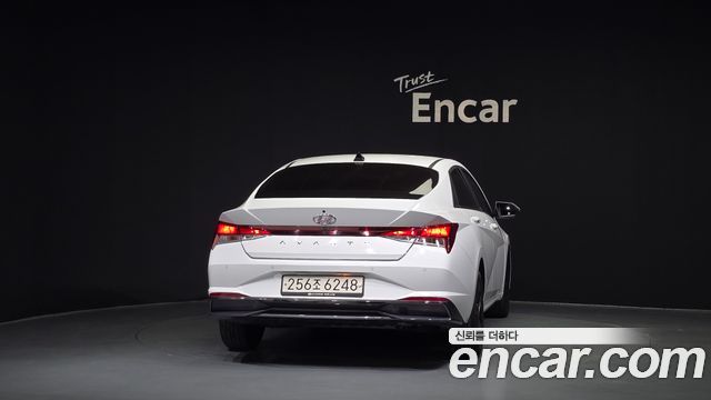 Hyundai Avante CN7, гибрид Modern - фото 3