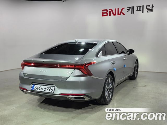 Kia K8 гибрид Noblesse - фото 3