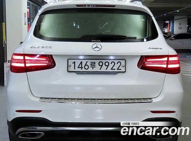 Mercedes-Benz GLC-Class X253 GLC300 4MATIC AMG Line - фото 4
