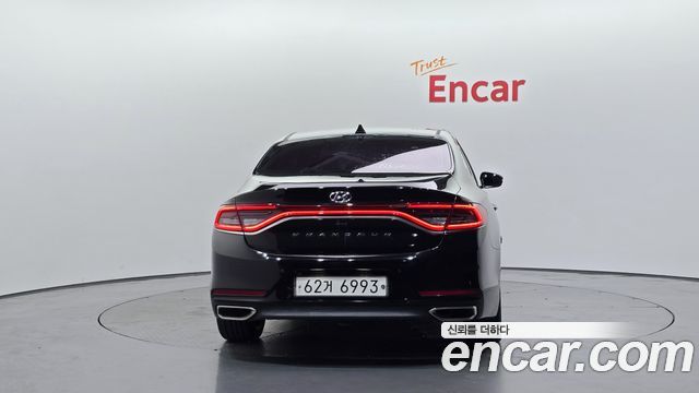Hyundai Grandeur IG 2.4 Exclusive Special - фото 3