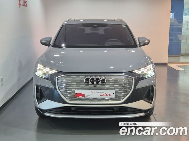 Audi Q4 e-tron F4 45 Premium - фото 2