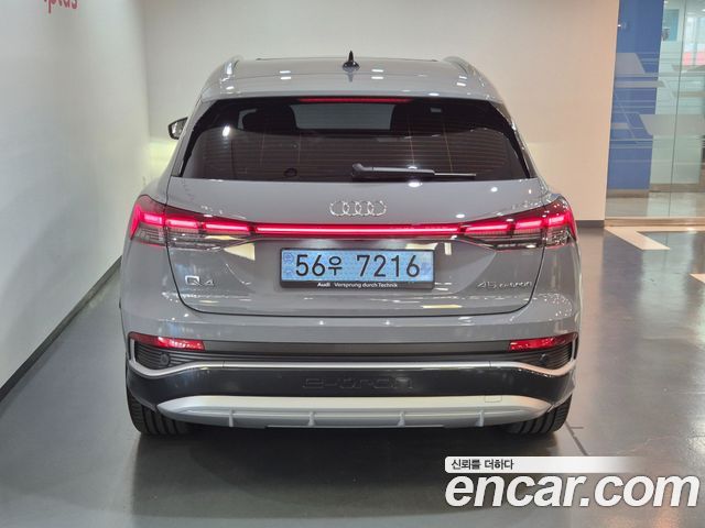 Audi Q4 e-tron F4 45 Premium - фото 3