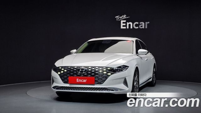 Hyundai Grandeur Новый IG, гибрид Calligraphy - фото 2