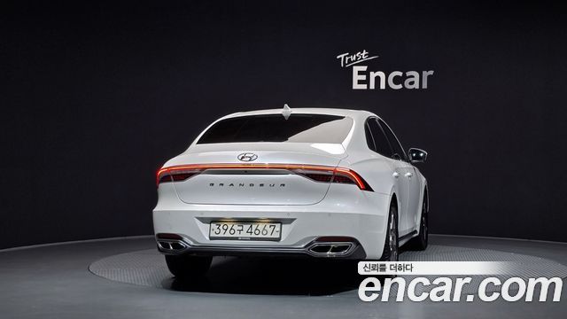 Hyundai Grandeur Новый IG, гибрид Calligraphy - фото 3