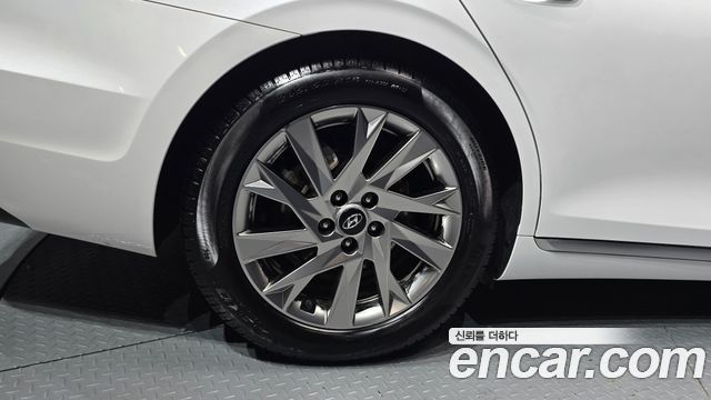 Hyundai Grandeur Новый IG, гибрид Calligraphy - фото 4