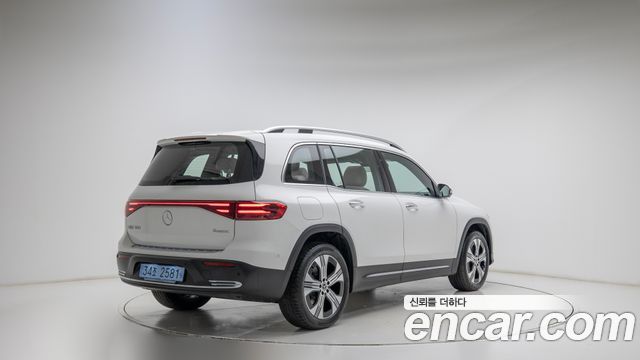 Mercedes-Benz EQB X243 EQB300 4MATIC Progressive - фото 1