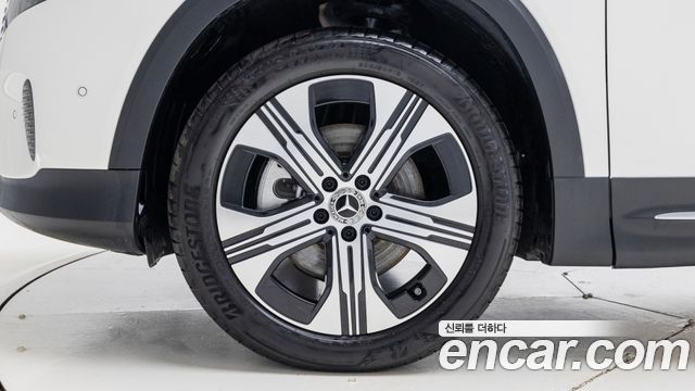 Mercedes-Benz EQB X243 EQB300 4MATIC Progressive - фото 4