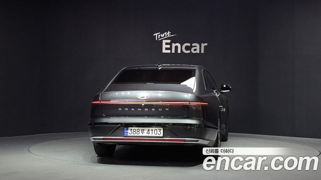 Hyundai Grandeur GN7, гибрид Premium - фото 3