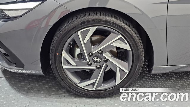 Hyundai Avante Новый CN7 1.6 Inspiration - фото 4