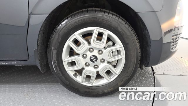 Hyundai Staria HEV 1.6 Cargo 3-Seater Modern - фото 4