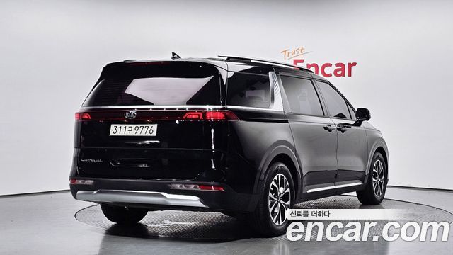 Kia Carnival 4-го поколения 9-Seater Noblesse - фото 1