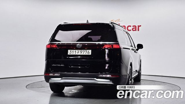 Kia Carnival 4-го поколения 9-Seater Noblesse - фото 3