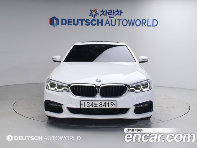 BMW 5-Series G30 530i xDrive M Sport Package Plus - фото 2
