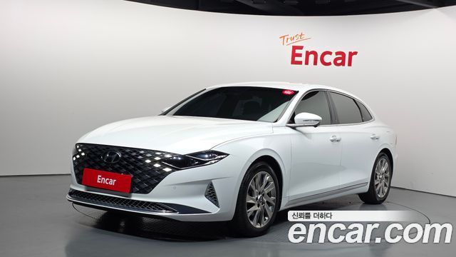 Hyundai Grandeur Новый IG, гибрид Calligraphy - фото 0