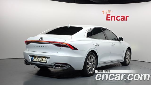 Hyundai Grandeur Новый IG, гибрид Calligraphy - фото 1