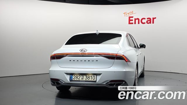 Hyundai Grandeur Новый IG, гибрид Calligraphy - фото 3