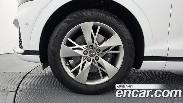 Genesis GV70 2.2 Diesel 2WD - фото 3