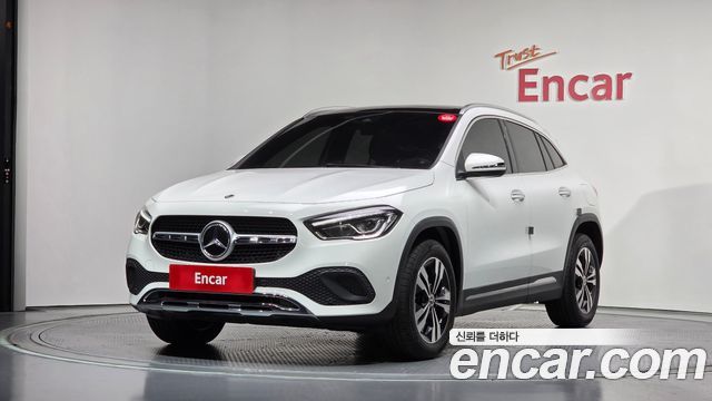 Mercedes-Benz GLA-Class H247 GLA220 - фото 0