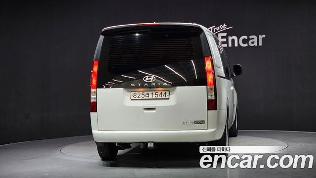 Hyundai Staria Cargo 5-Seater Smart - фото 3