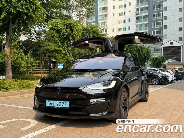 Tesla Model X Plaid - фото 0