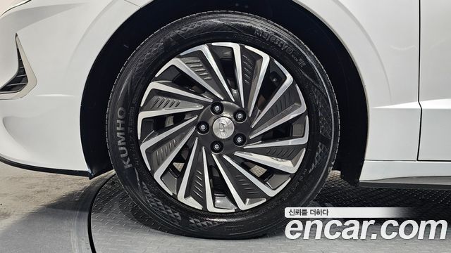 Hyundai Sonata DN8, гибрид Premium Plus - фото 3