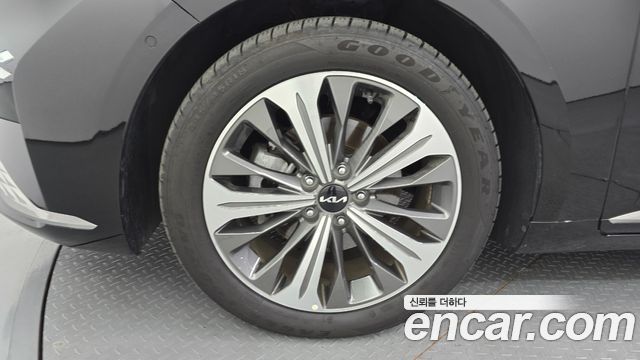 Kia K8 гибрид Noblesse - фото 4