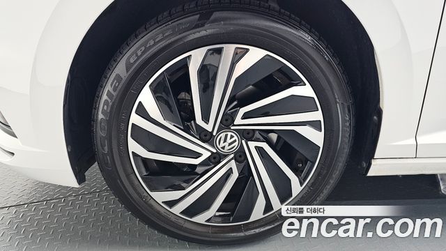 Volkswagen Jetta 7-го поколения 1.4 TSI Prestige - фото 4