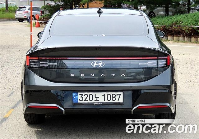 Hyundai Sonata DN8 1.6 Turbo Exclusive - фото 3