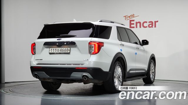 Ford Explorer 6-го поколения 2.3 LimIted 4WD - фото 1