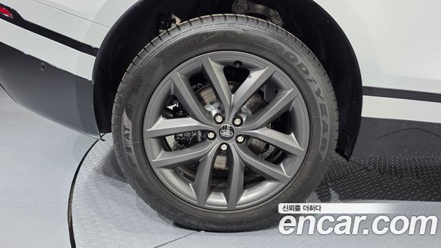Land Rover Range Rover Velar 2.0 P250 Dynamic SE - фото 3