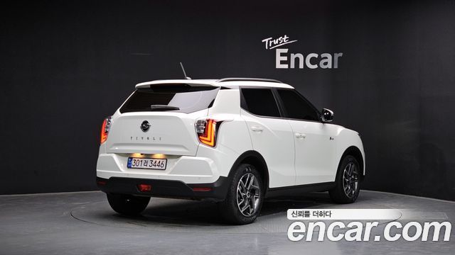 SsangYong Tivoli Gasoline 1.5 2WD V3 - фото 1