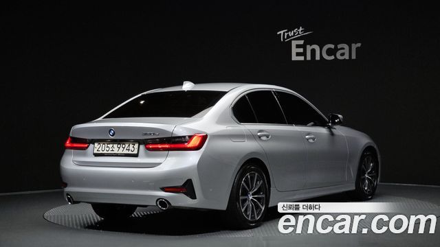 BMW 3-Series G20 320d - фото 1
