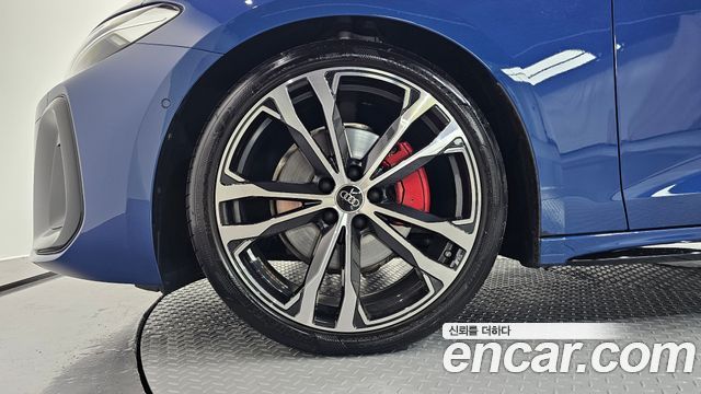 Audi A5 B10 40 TFSI Quattro S Line Black Edition - фото 4