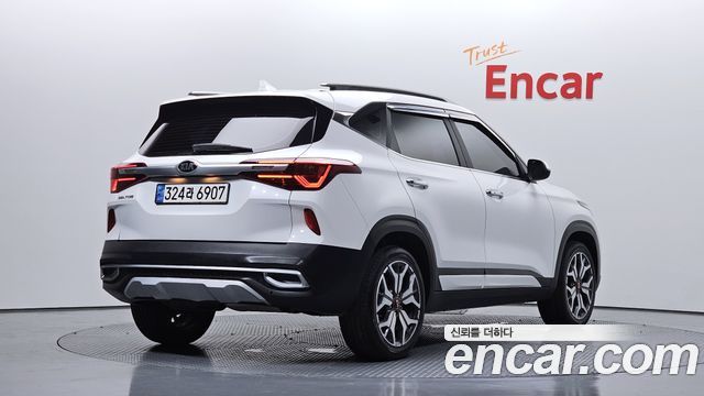 Kia Seltos Diesel 1.6 2WD Signature - фото 1