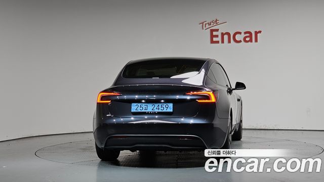 Tesla Model 3 Premium Long Range RWD - фото 2