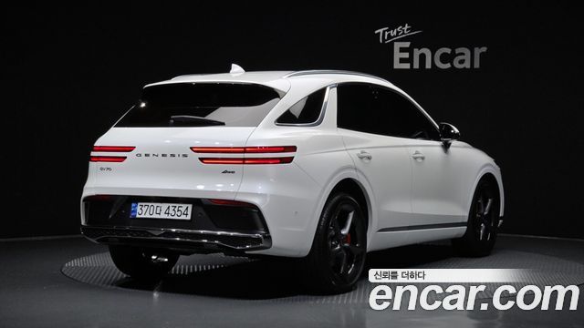 Genesis GV70 2.5T Gasoline 2WD - фото 1