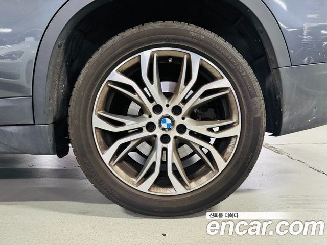 BMW X1 F48 xDrive 20d Joy - фото 4
