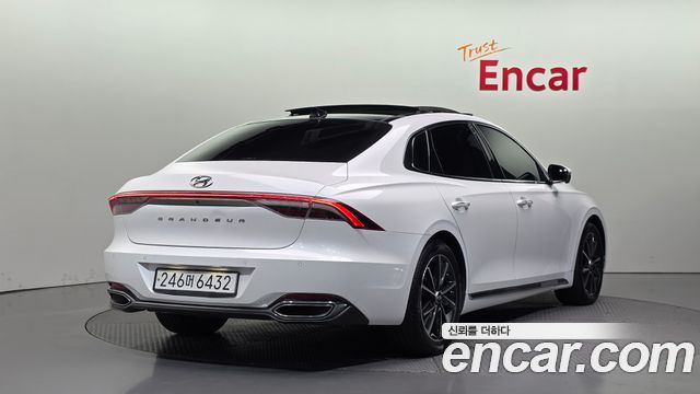 Hyundai Grandeur Новый IG 3.0 LPi Exclusive - фото 1