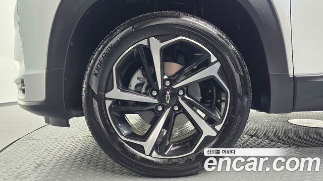 Chevrolet (GM Daewoo) Trailblazer 1.3 Turbo 4WD RS - фото 3