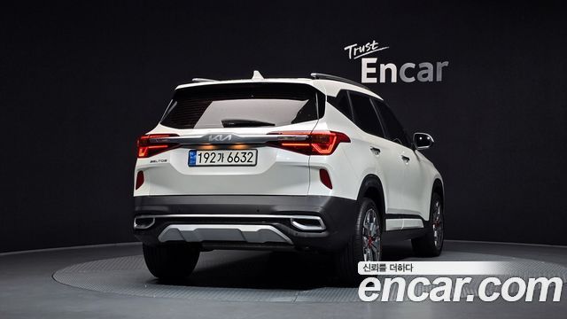 Kia Seltos Gasoline 1.6 Turbo 2WD Signature - фото 3